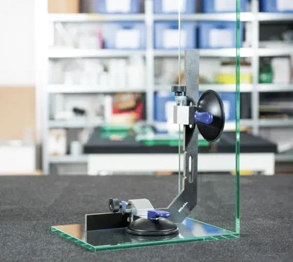 Verifix® right-angled suction cup, arm length 400 mm – arm width 280 mm.